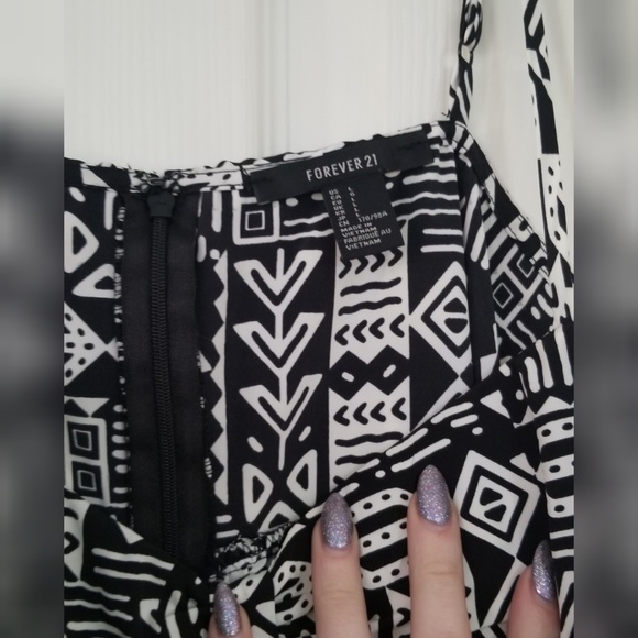 Aztec print Dress - Picture 5 of 7